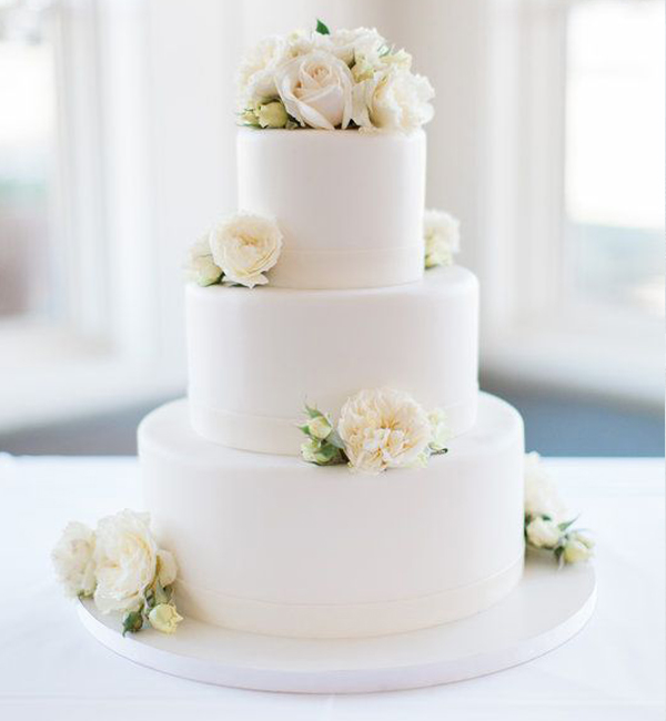 Buy Online Trendy Wedding Cake To Make Someone's Day More Special | Winni.in